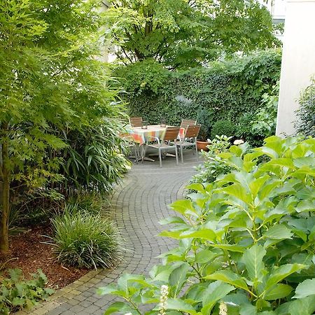 אופנבאך Hotel Graf מראה חיצוני תמונה