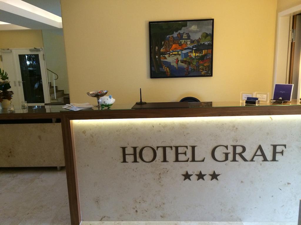 אופנבאך Hotel Graf מראה חיצוני תמונה